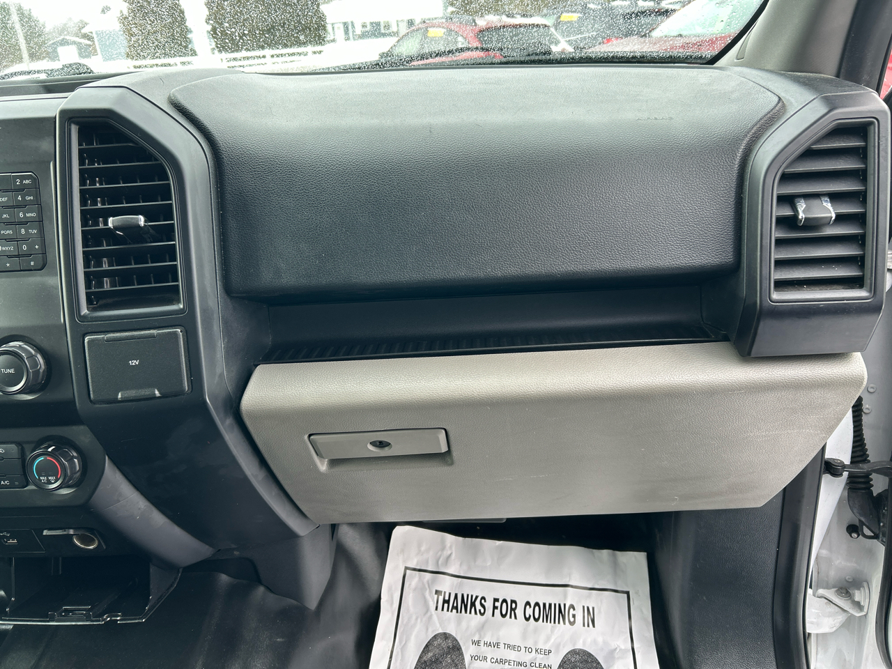 Ford F-150 4WD SuperCrew 145" XL 2017