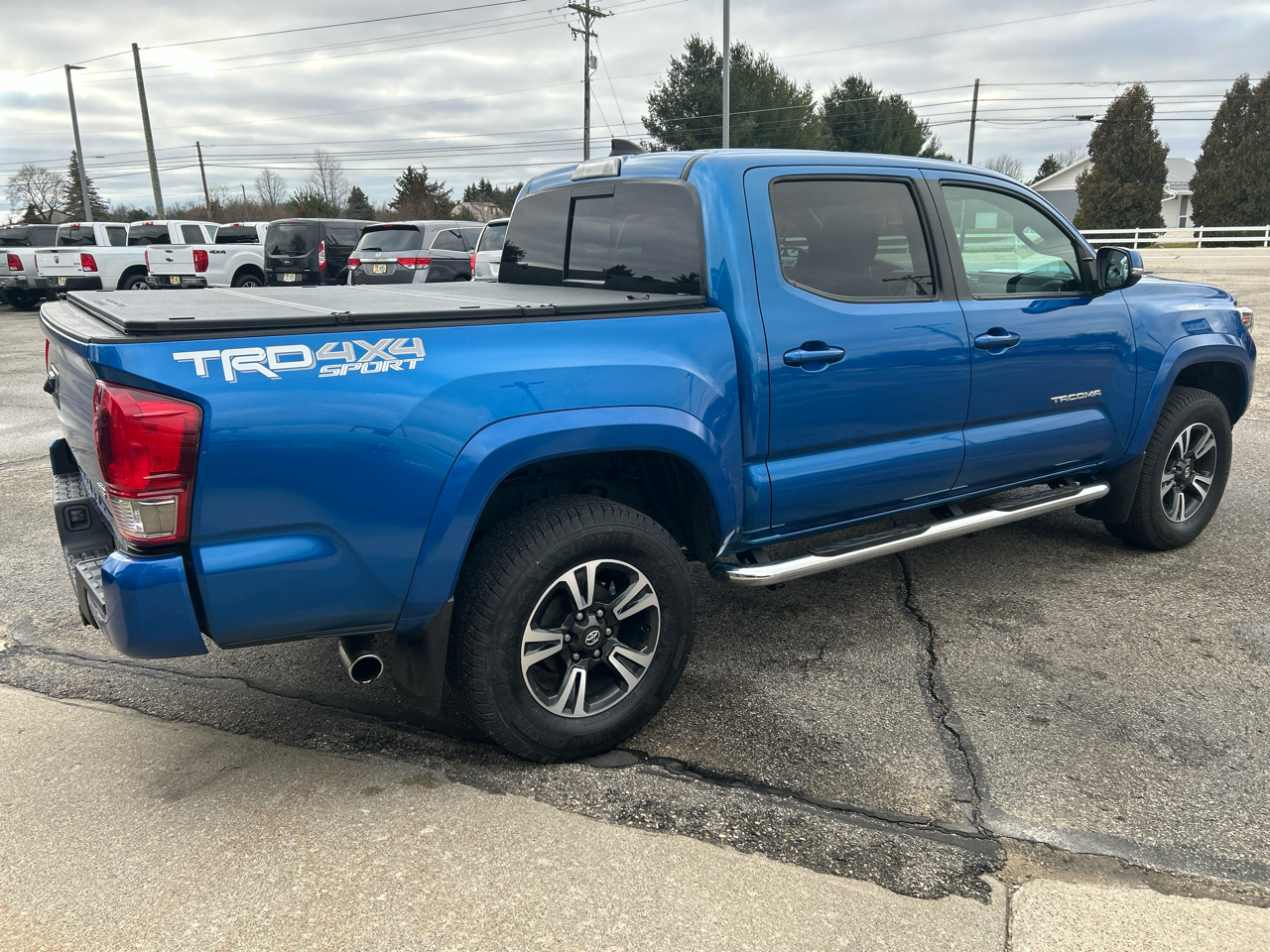 Toyota Tacoma TRD Offroad Dbl Cab 4WD at 2017