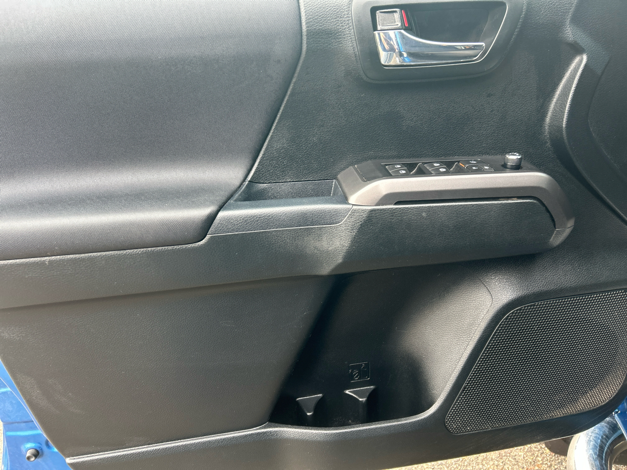 Toyota Tacoma TRD Offroad Dbl Cab 4WD at 2017