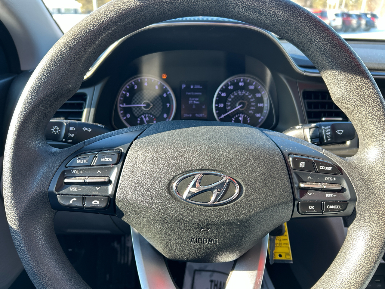Hyundai Elantra SE 6M 2020