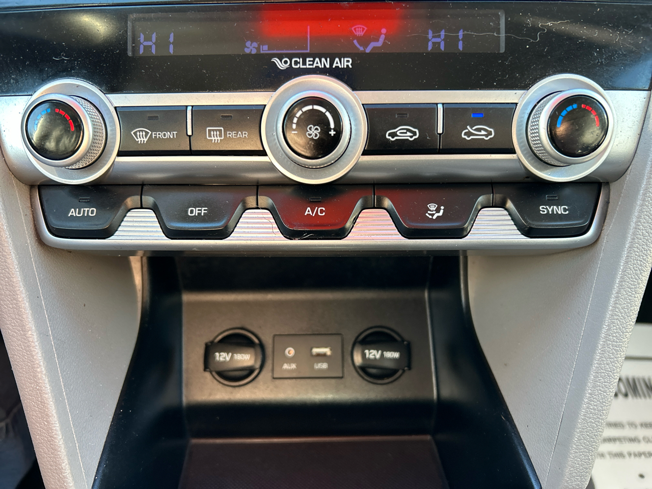 Hyundai Elantra SE 6M 2020