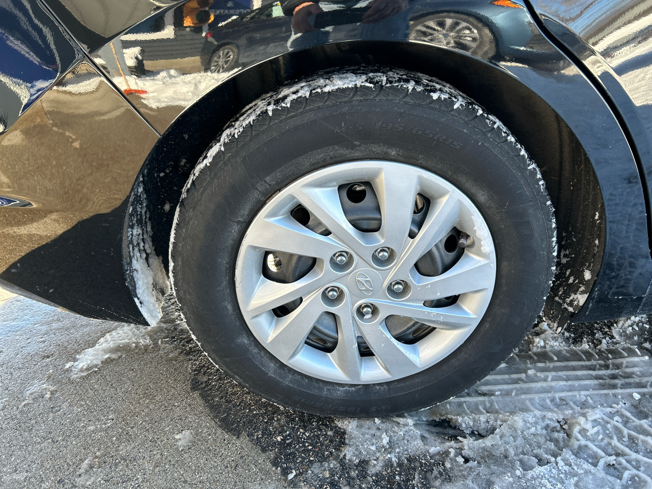 Hyundai Elantra SE 6M 2020