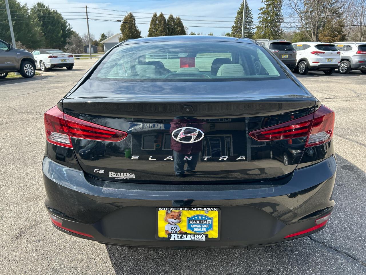 Hyundai Elantra SE 6M 2020