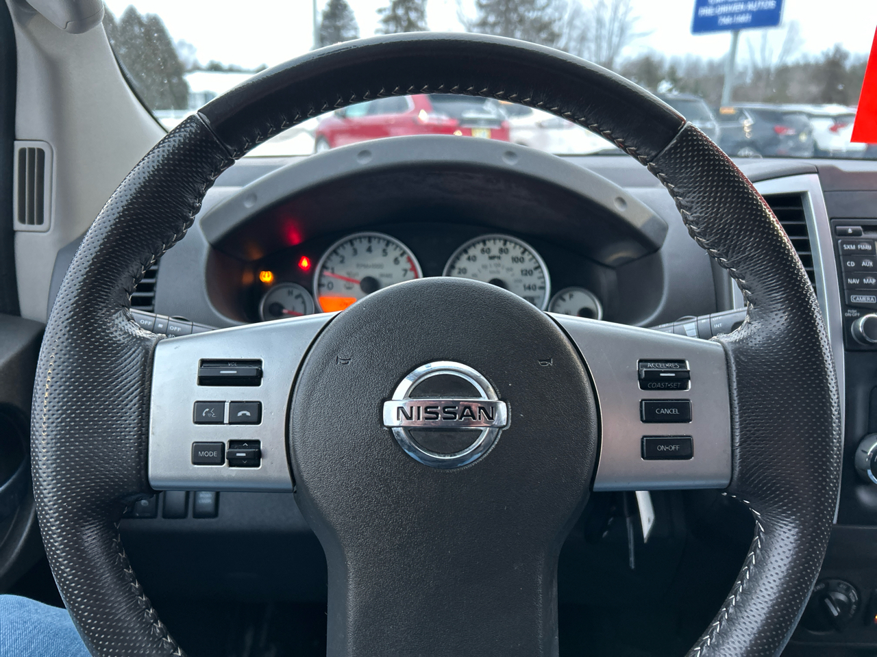 Nissan Xterra PRO-4X 5AT 4WD 2015