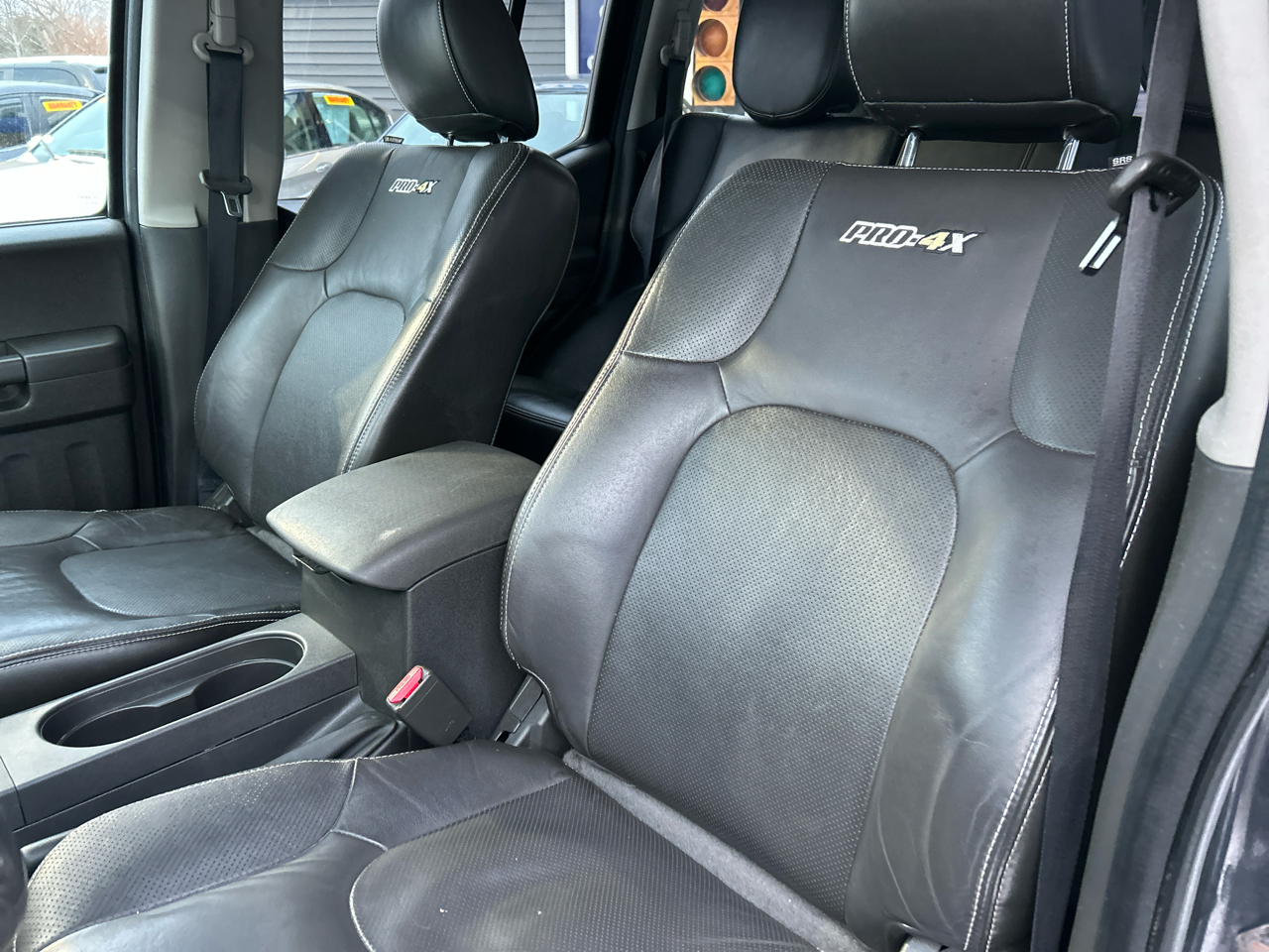 Nissan Xterra PRO-4X 5AT 4WD 2015