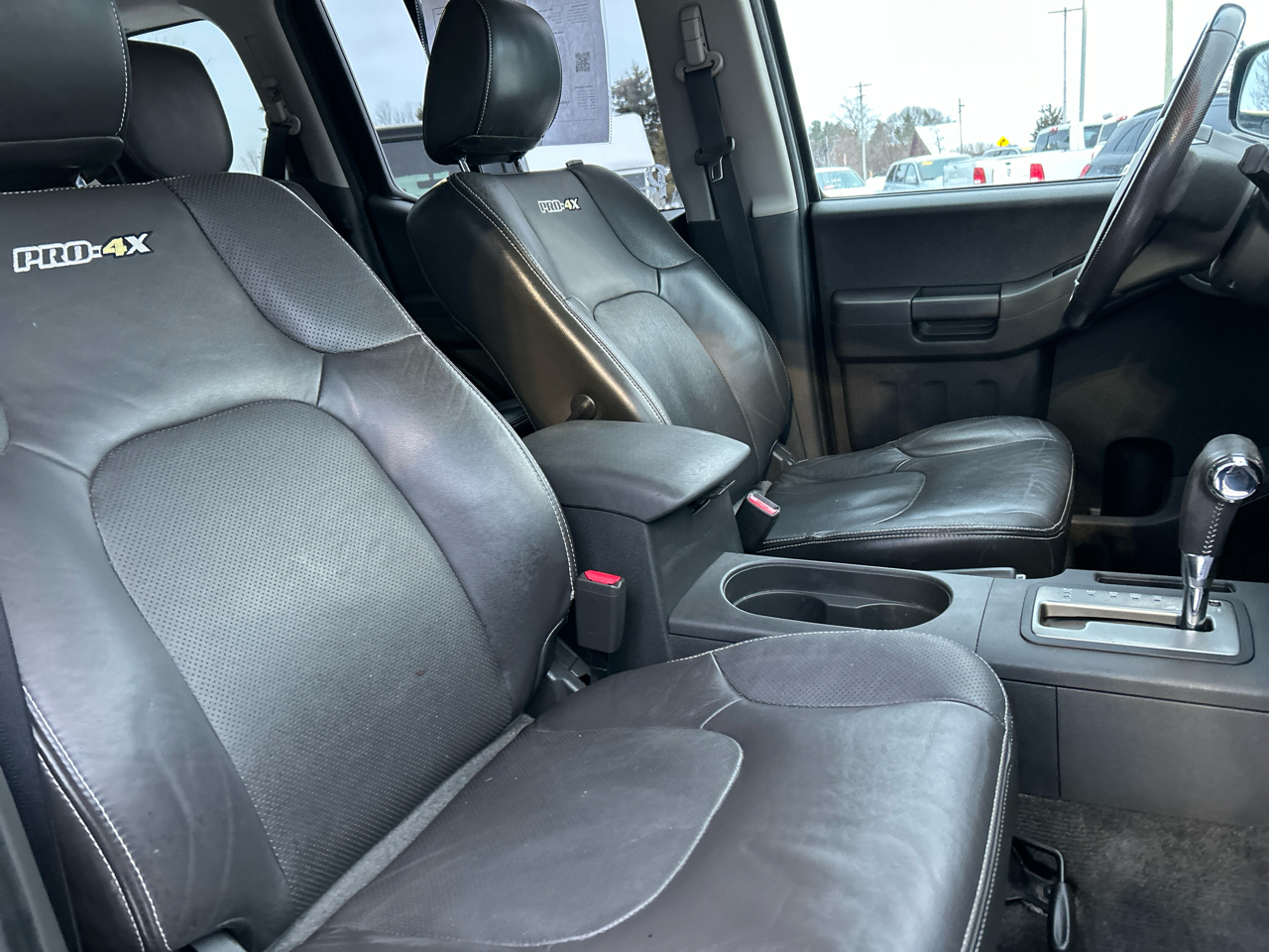 Nissan Xterra PRO-4X 5AT 4WD 2015