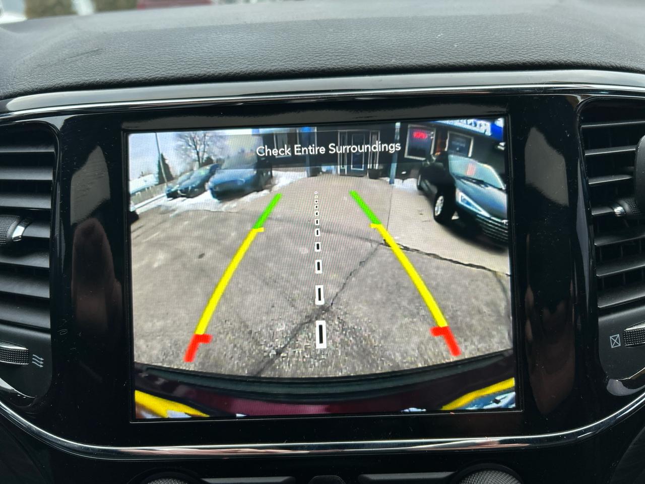 Jeep Grand Cherokee Laredo E 4WD 2021