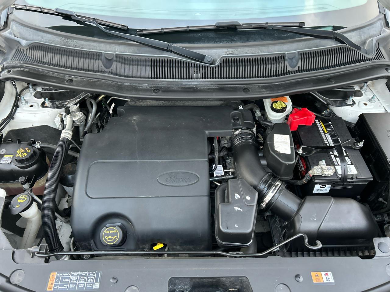 Ford Explorer Base 4WD 2016