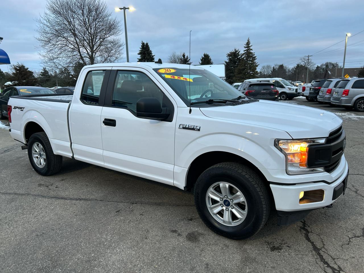 Ford F-150 4WD SuperCab 145" XL 2020