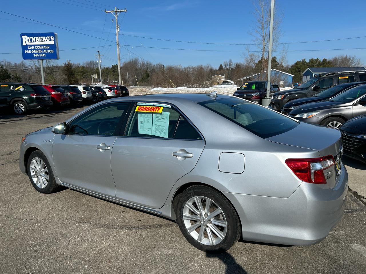Toyota Camry Hybrid XLE 2014