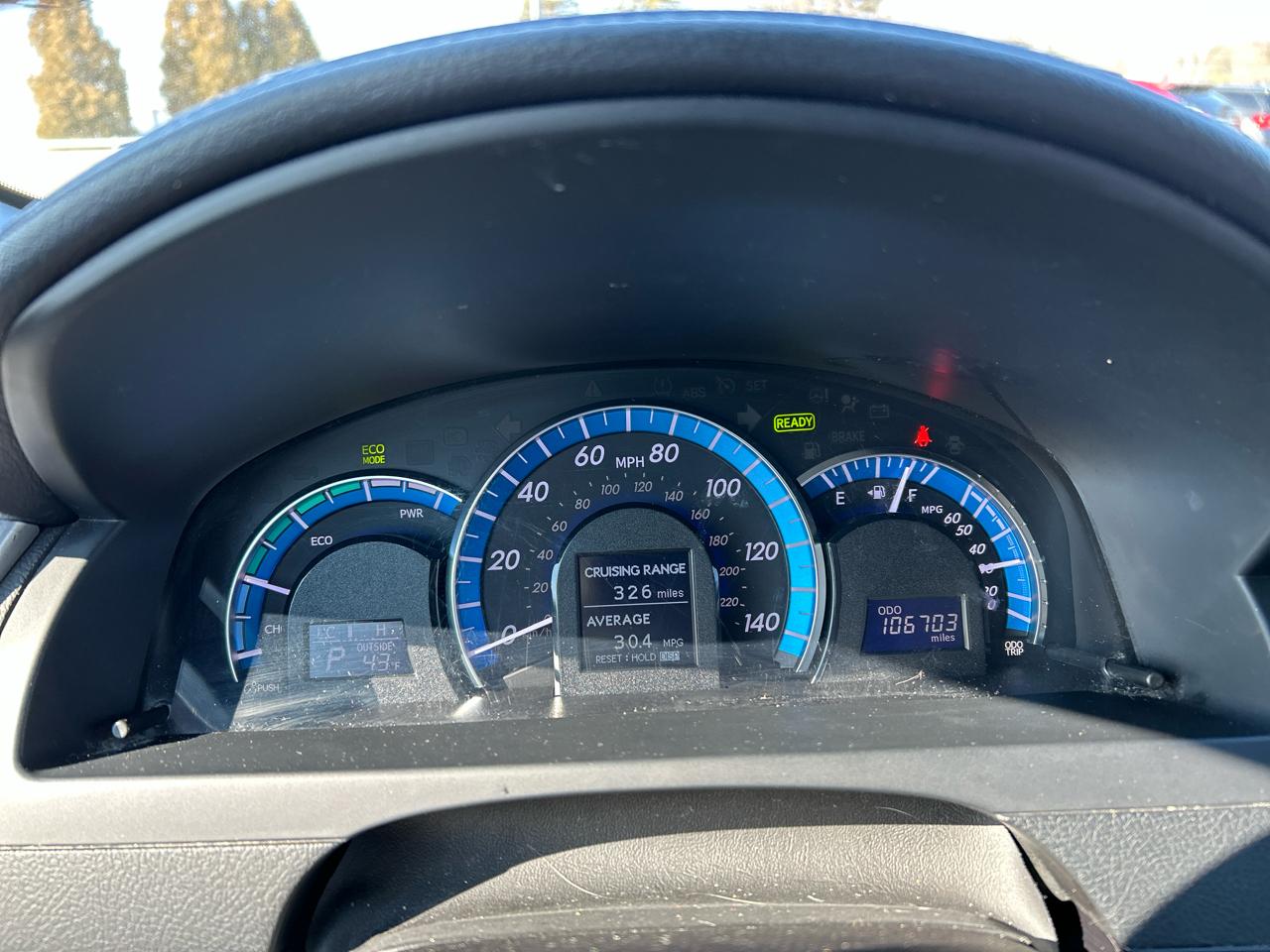 Toyota Camry Hybrid XLE 2014