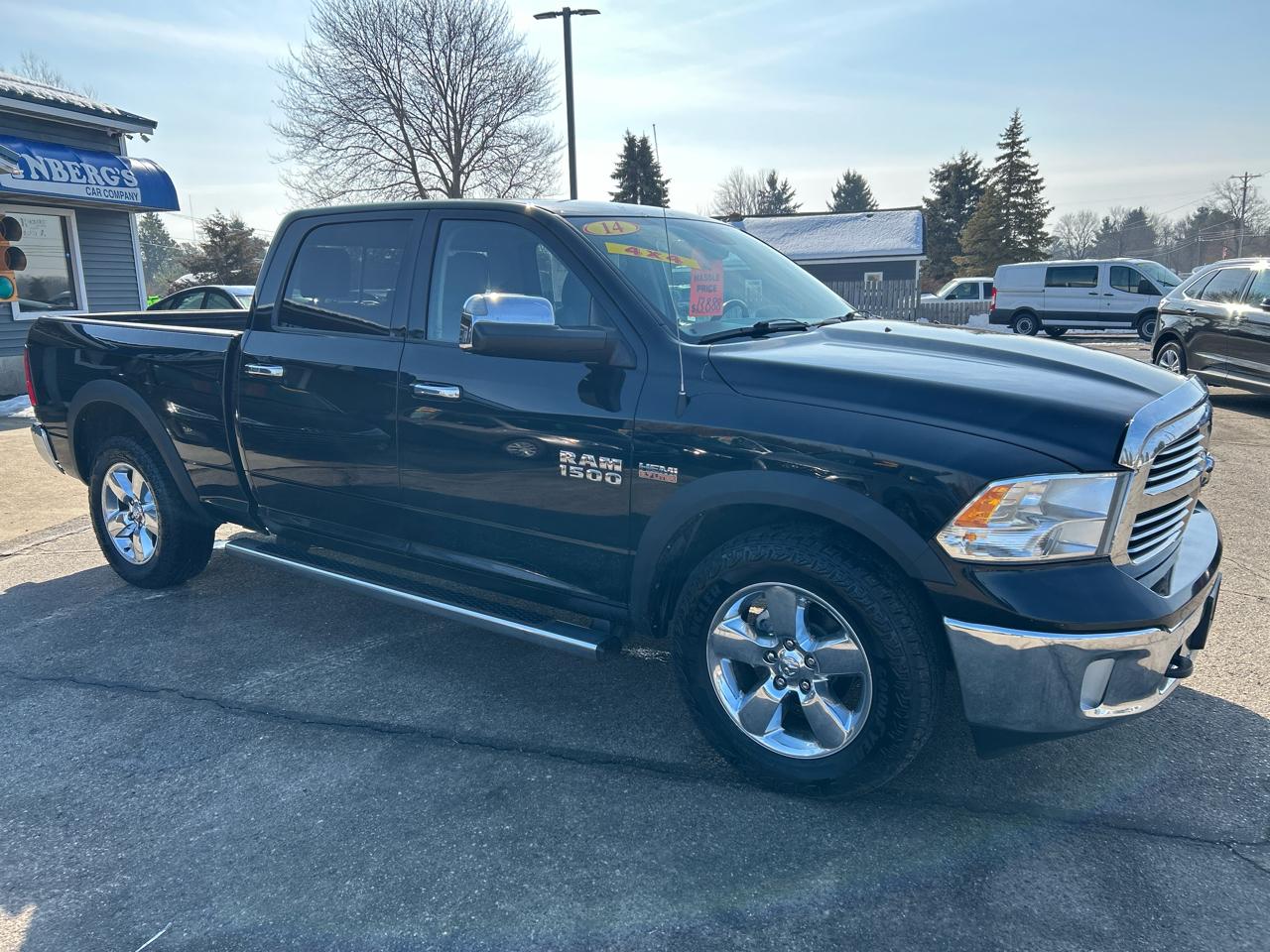 RAM 1500 4WD Crew Cab 149" Big Horn 2014