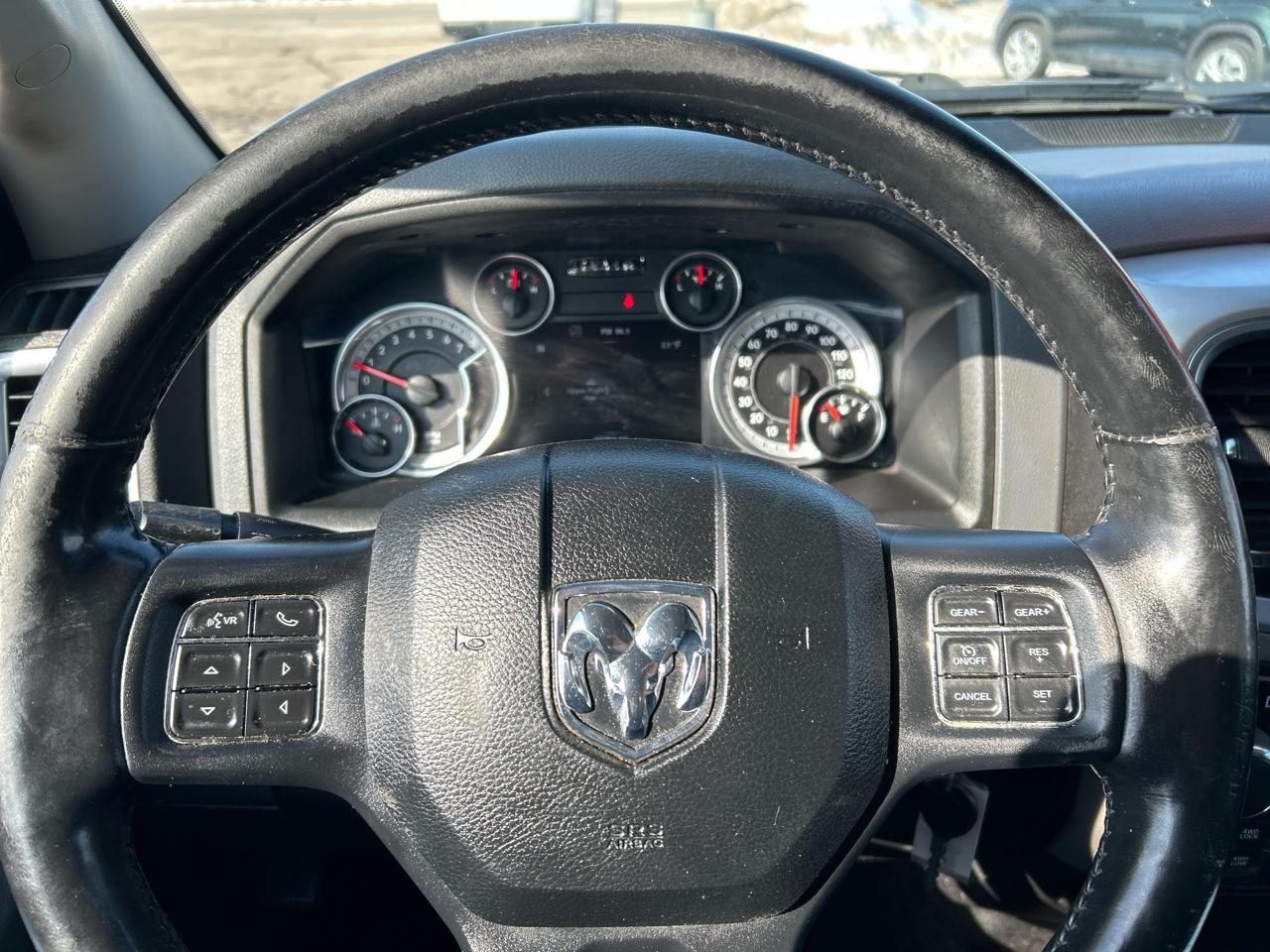 RAM 1500 4WD Crew Cab 149" Big Horn 2014