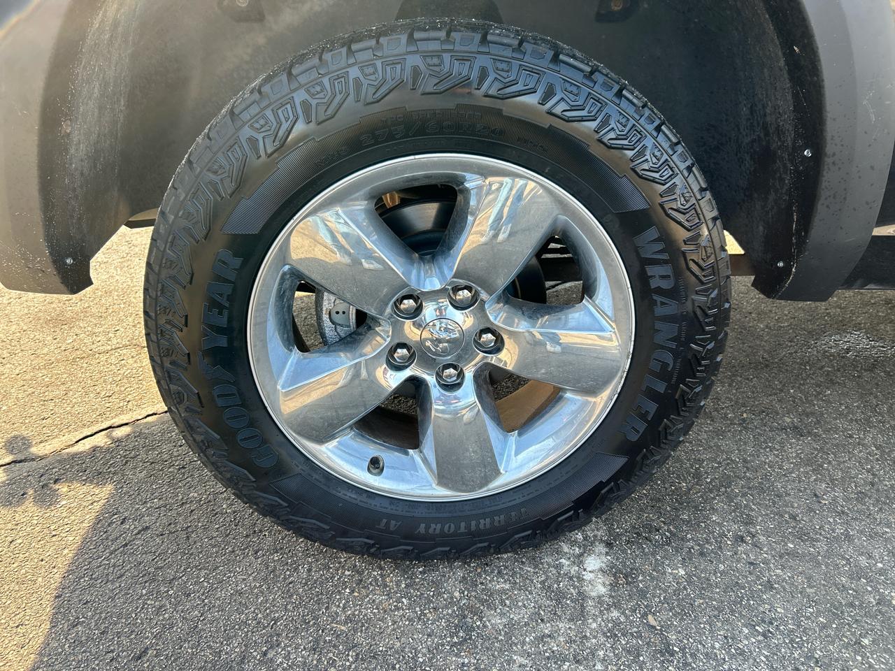 RAM 1500 4WD Crew Cab 149" Big Horn 2014