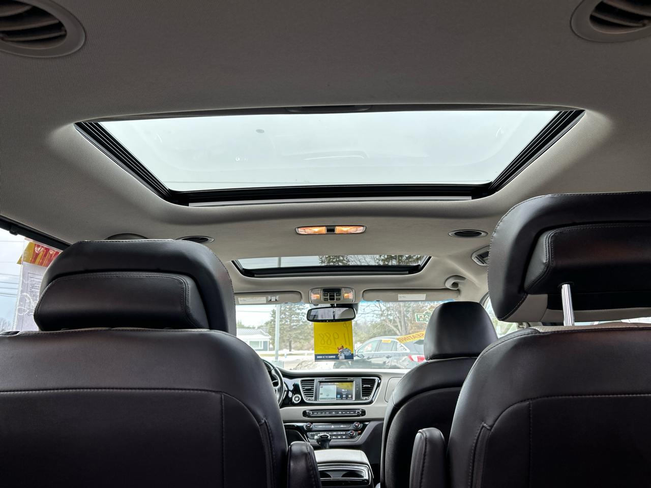 Kia Sedona Limited 2015