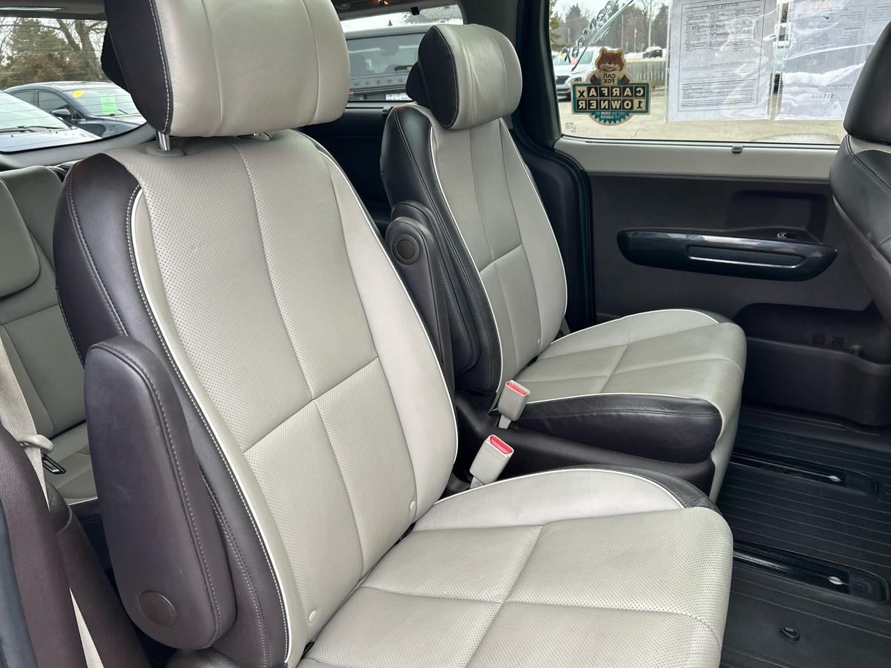 Kia Sedona Limited 2015