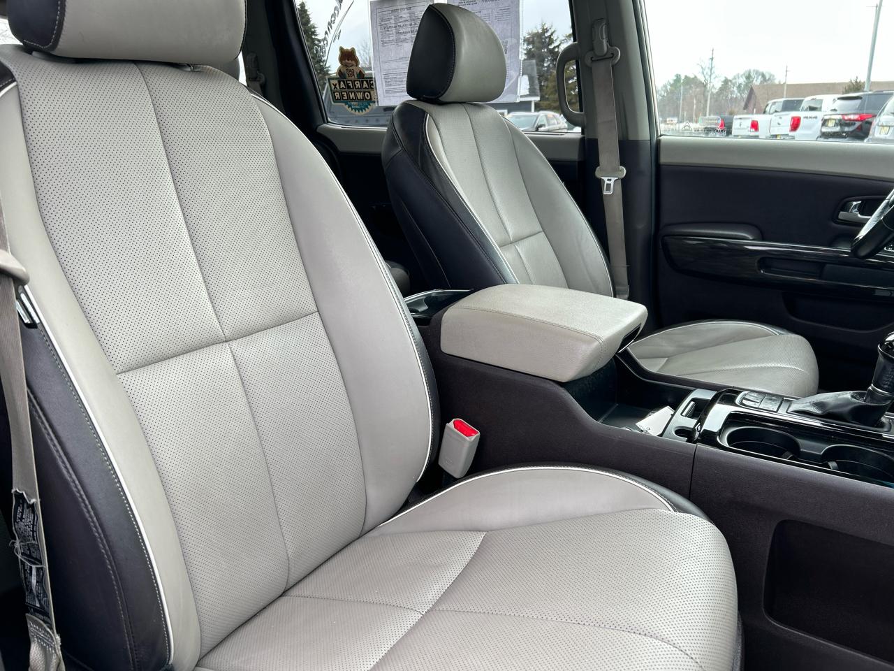 Kia Sedona Limited 2015