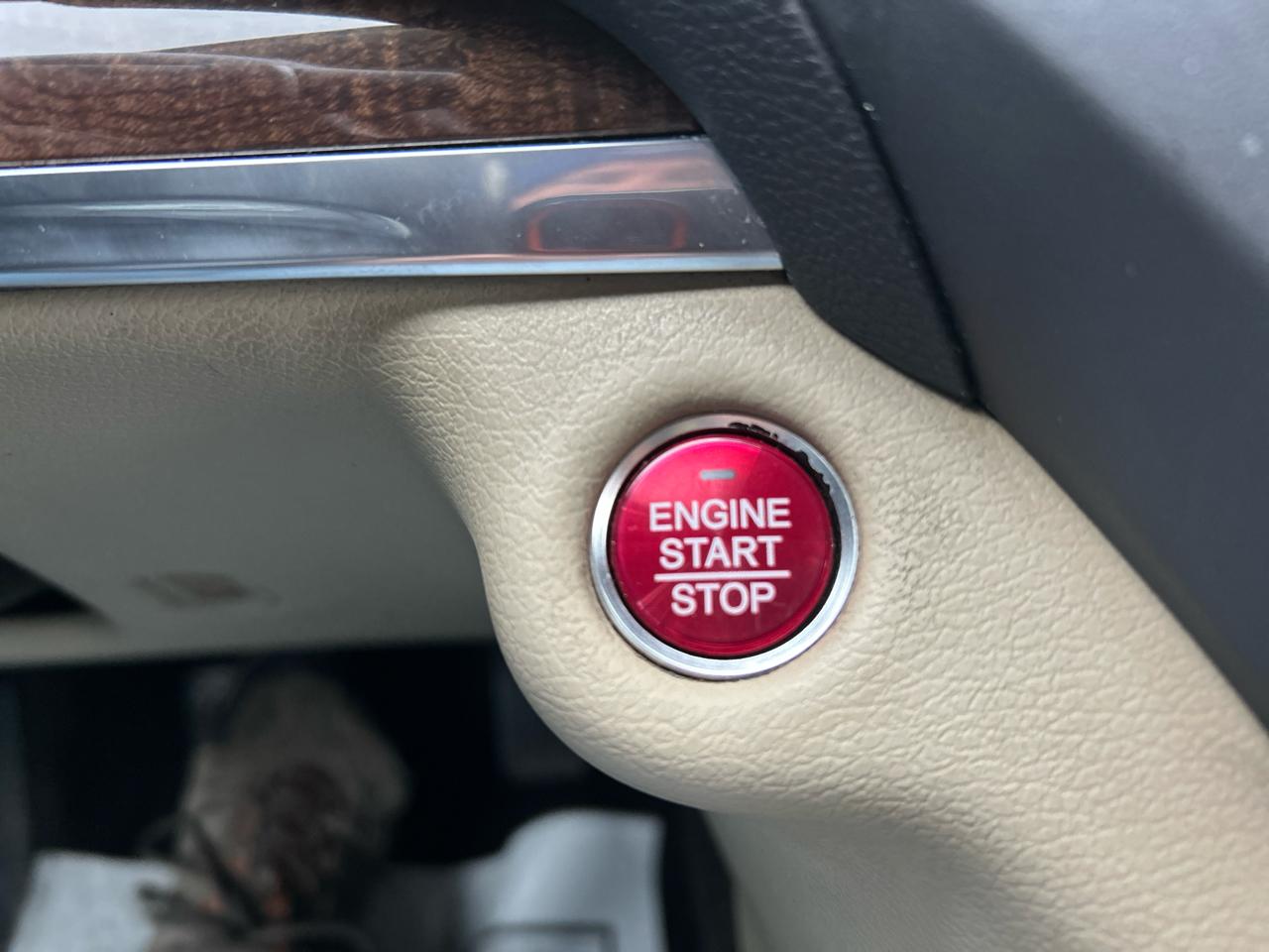 Acura MDX SH-AWD 9-Spd AT 2017