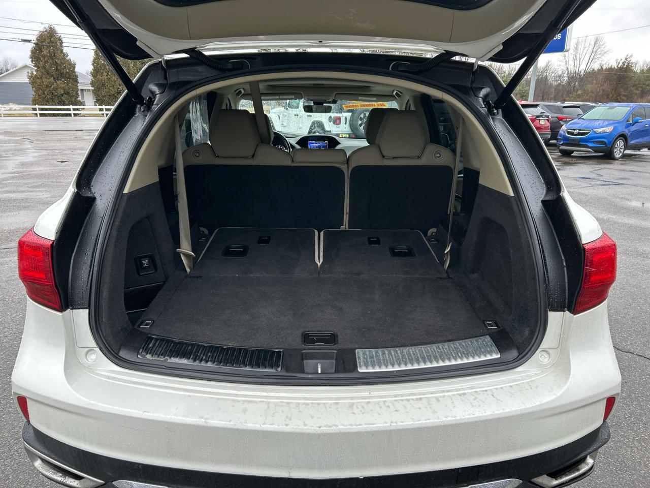 Acura MDX SH-AWD 9-Spd AT 2017