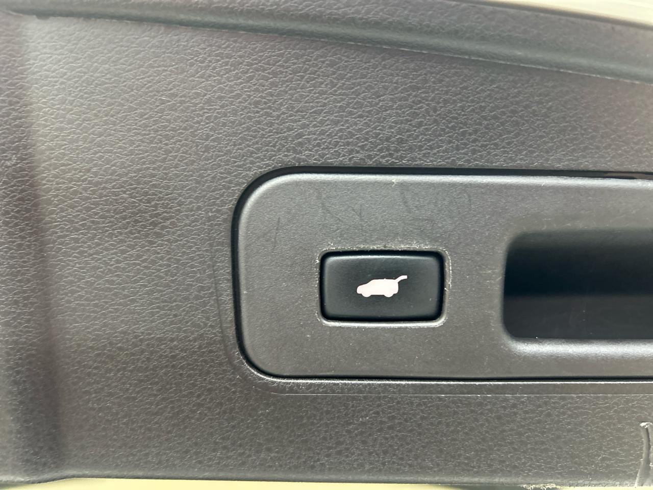 Acura MDX SH-AWD 9-Spd AT 2017