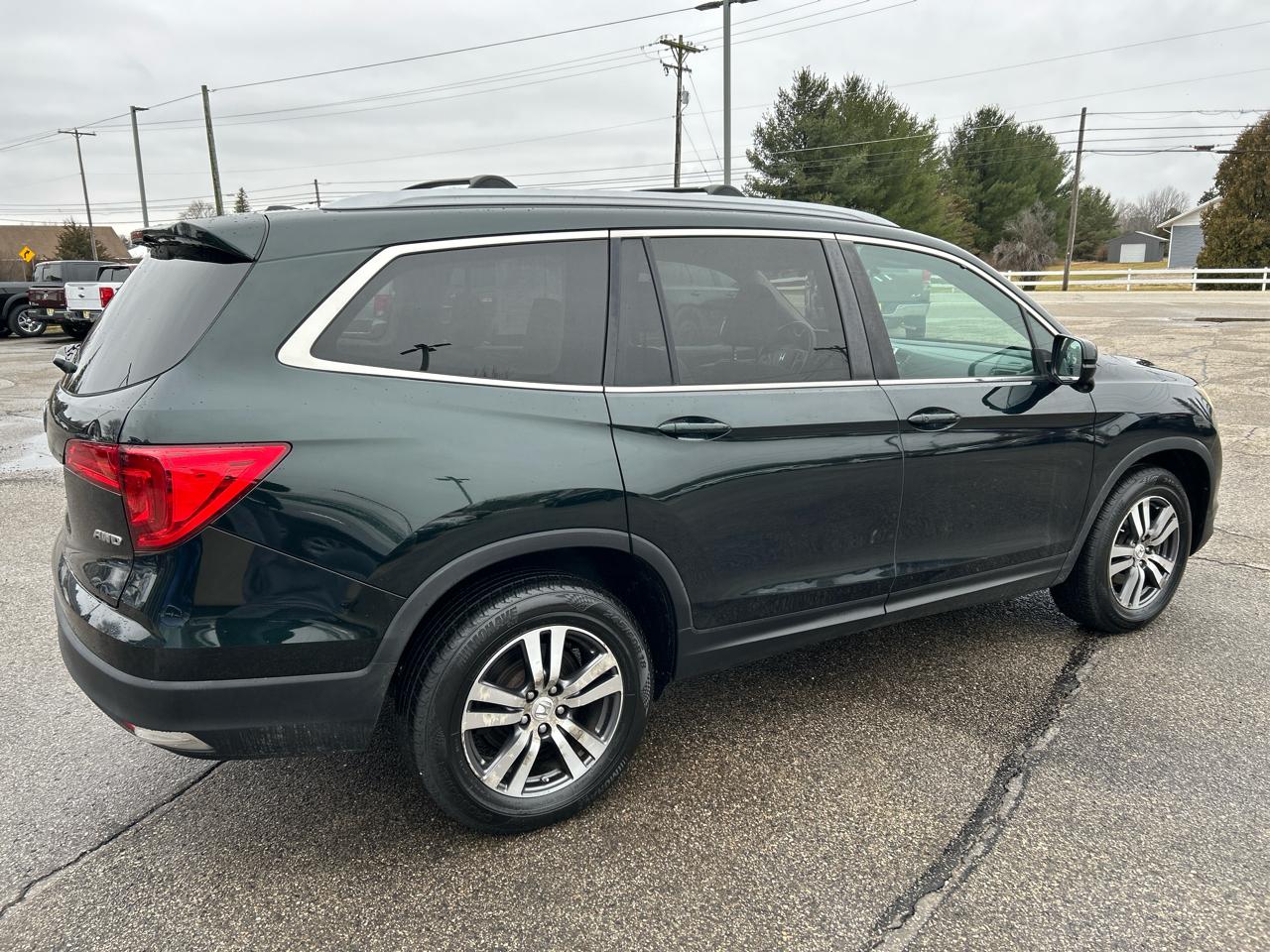 Honda Pilot EX-L w/Navigation AWD 2017