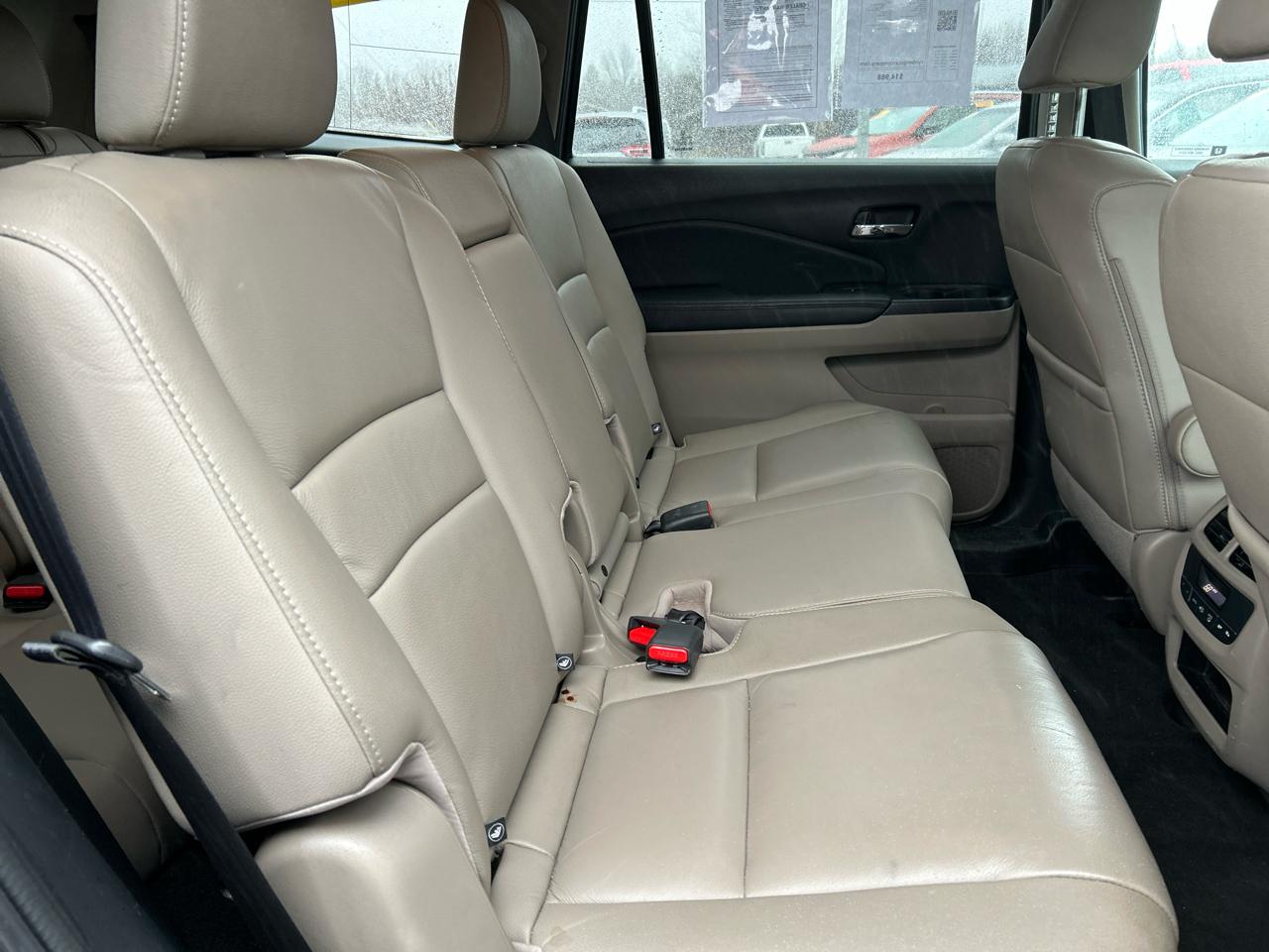 Honda Pilot EX-L w/Navigation AWD 2017