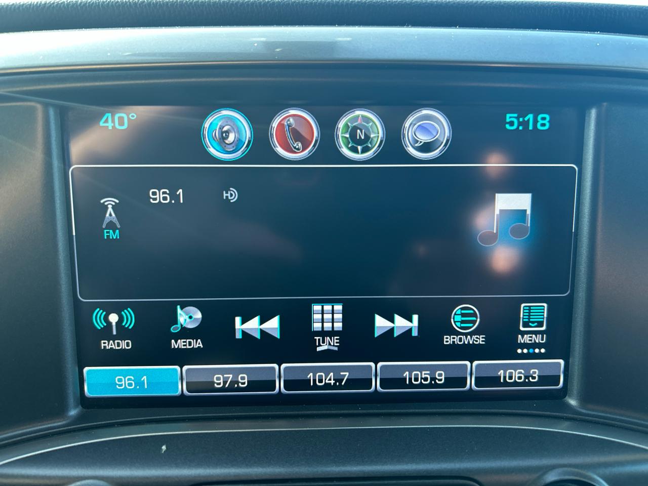 Chevrolet Silverado 1500 1LT Crew Cab 4WD 2017