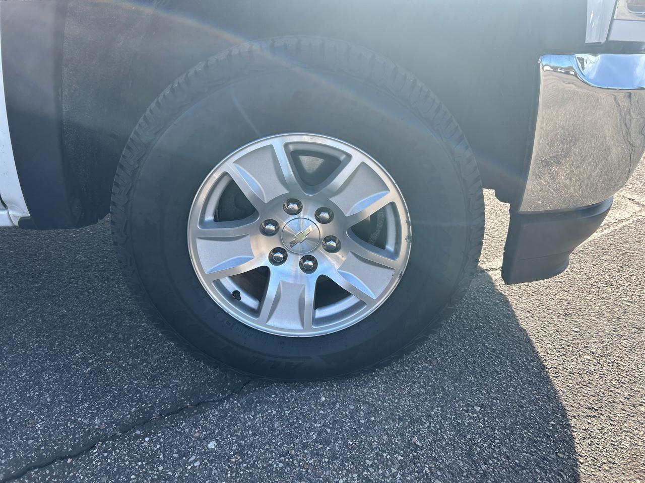 Chevrolet Silverado 1500 1LT Crew Cab 4WD 2017