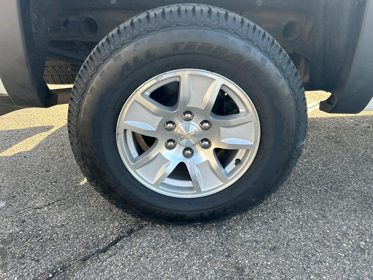 Chevrolet Silverado 1500 1LT Crew Cab 4WD 2017