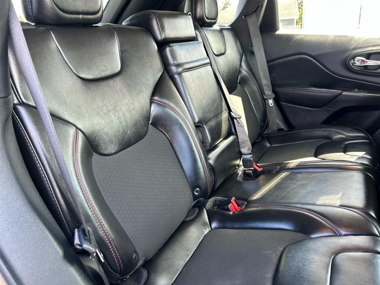 Jeep Cherokee Trailhawk 4WD 2019