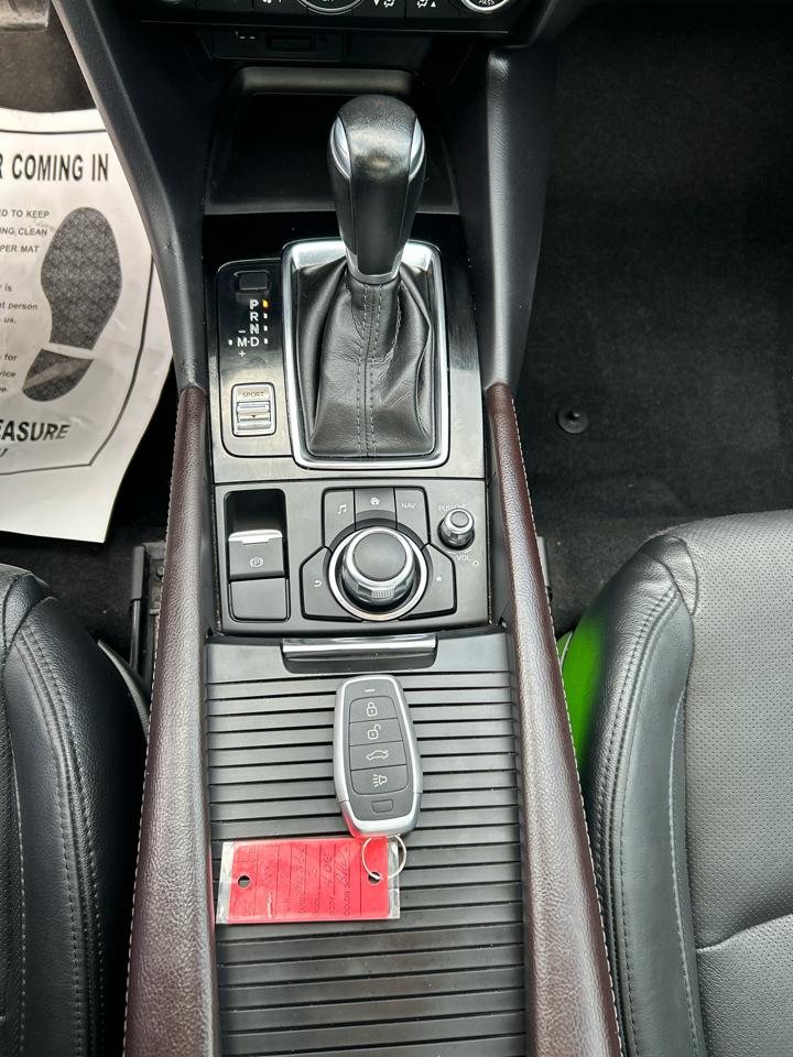 Mazda MAZDA3 s Grand Touring AT 5-Door 2017