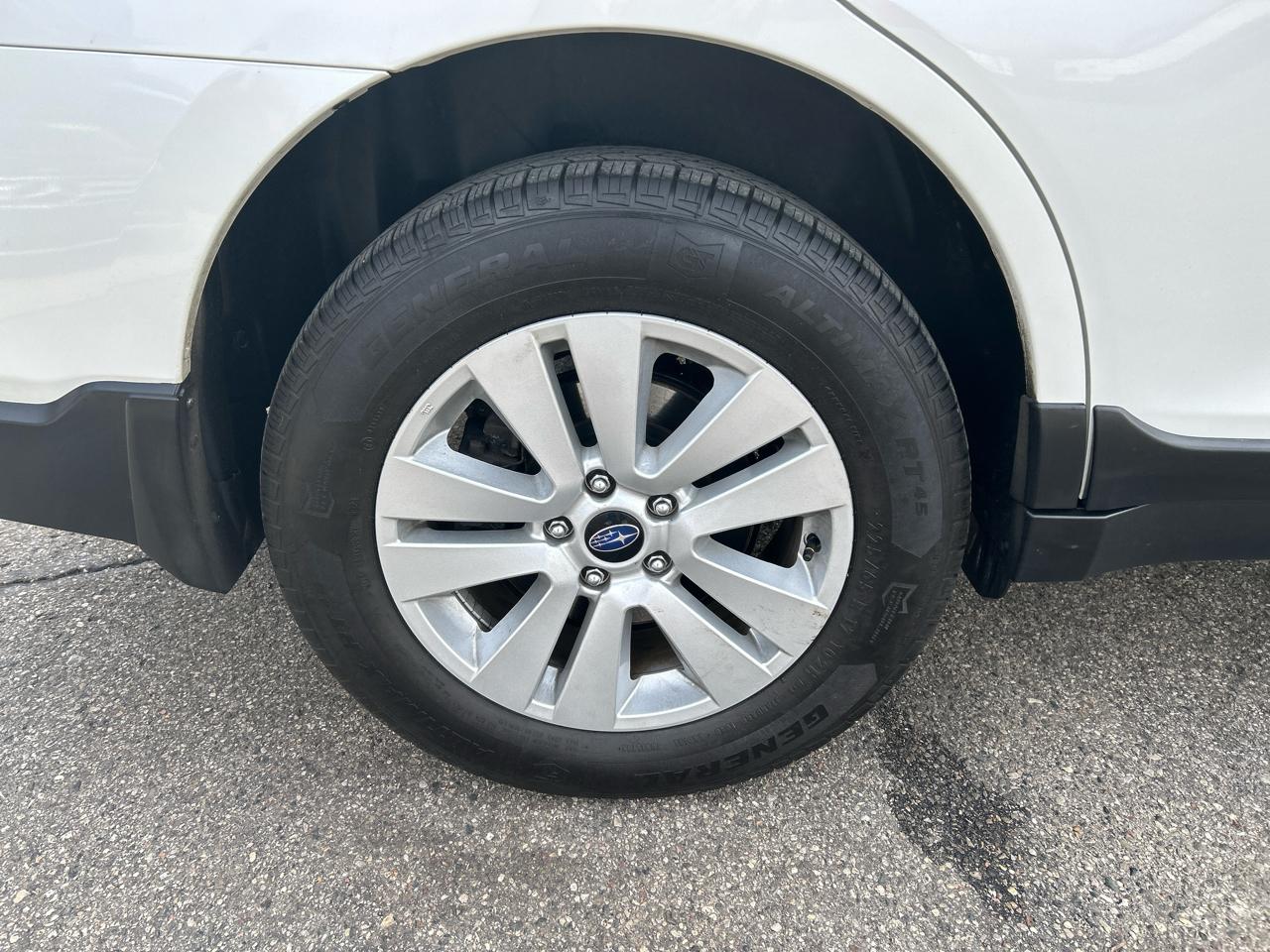 Subaru Outback 2.5i Premium 2019