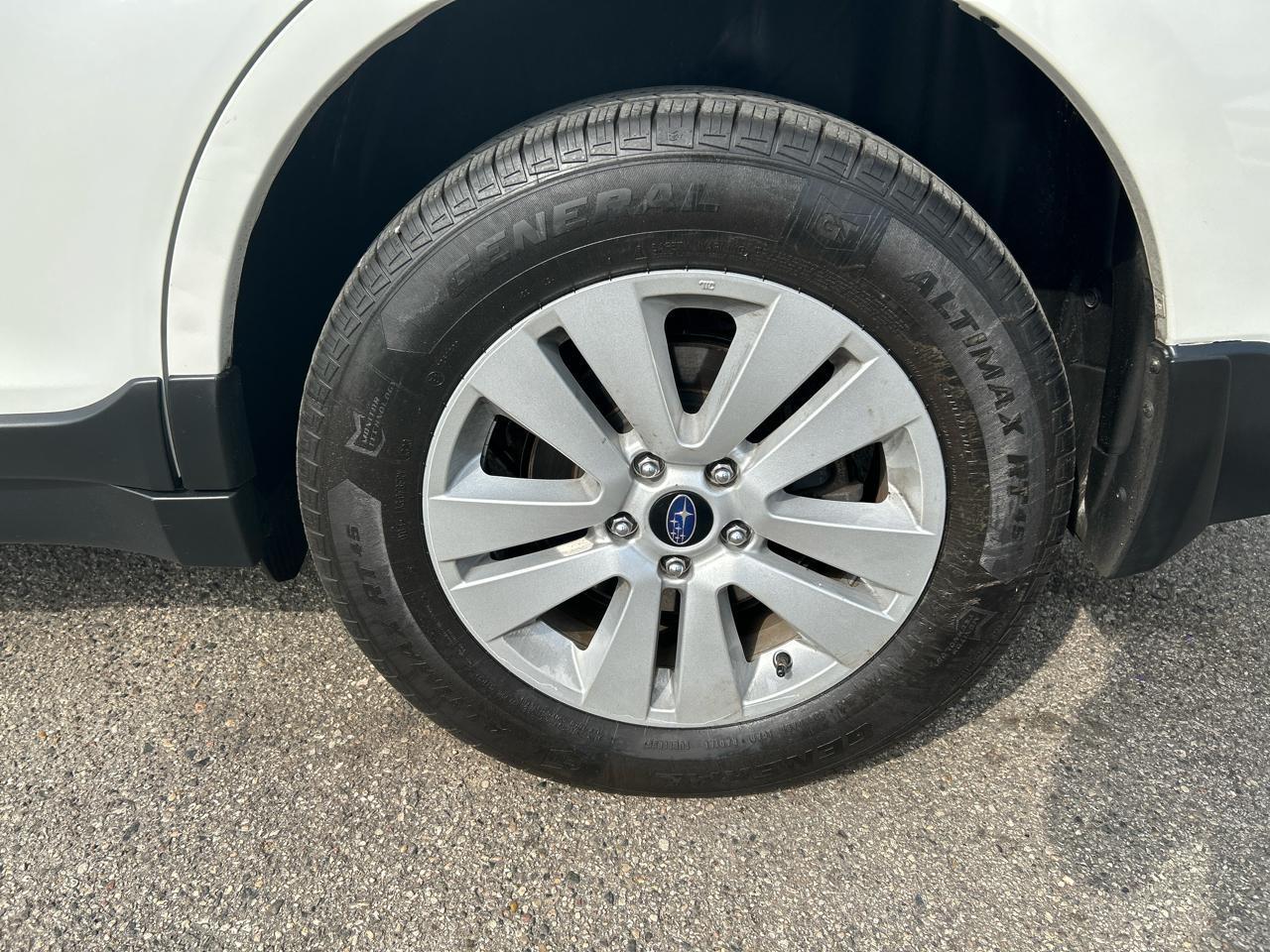 Subaru Outback 2.5i Premium 2019