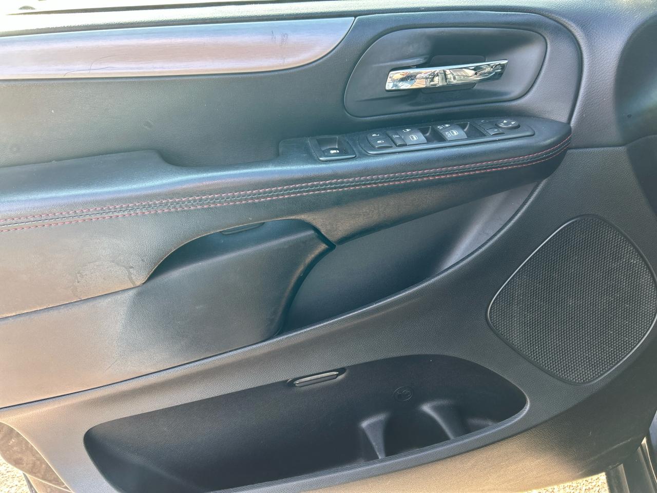 Dodge Grand Caravan R/T 2016