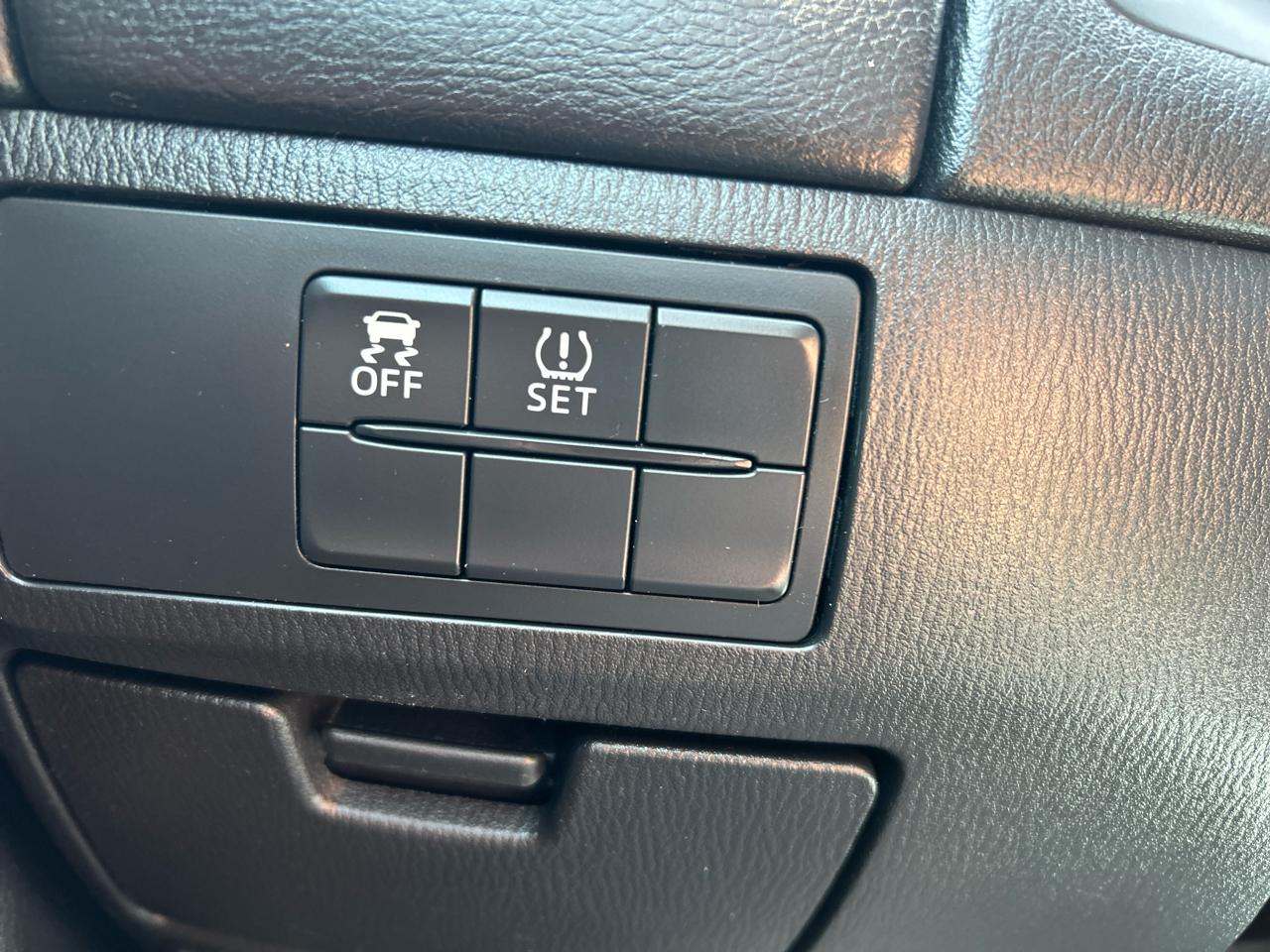 Mazda MAZDA6 i Sport AT 2016