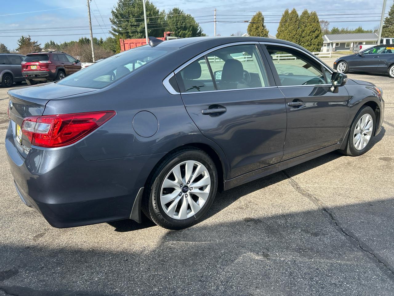 Subaru Legacy 2.5i Premium 2017