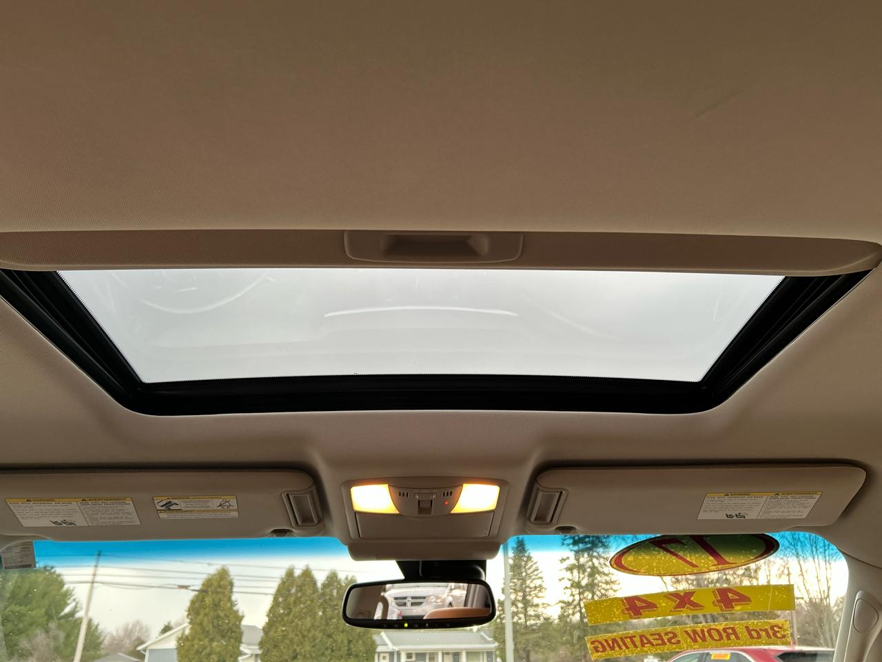 Nissan Armada Platinum AWD 2017