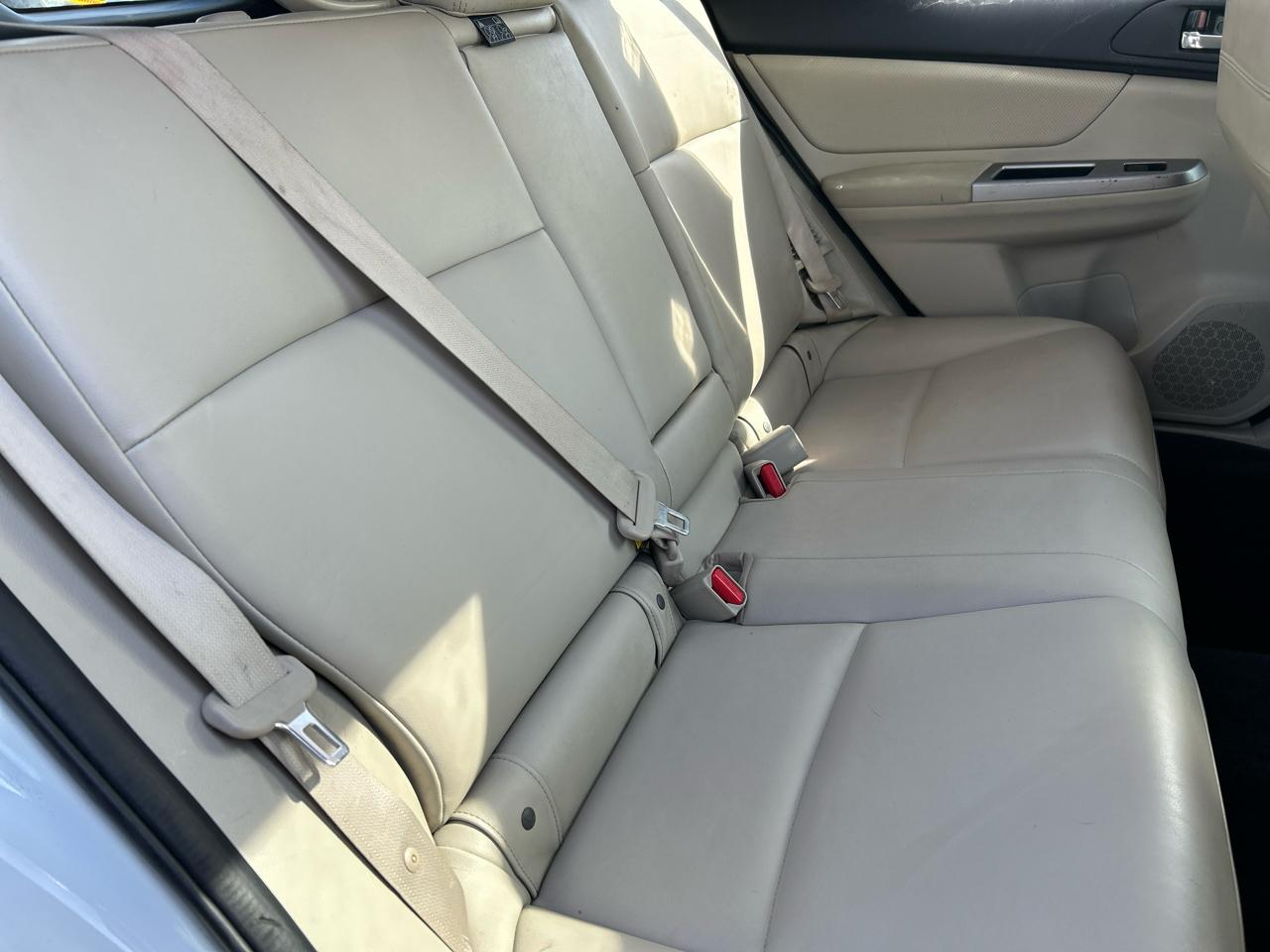 Subaru XV Crosstrek Hybrid 2.0i Touring 2014