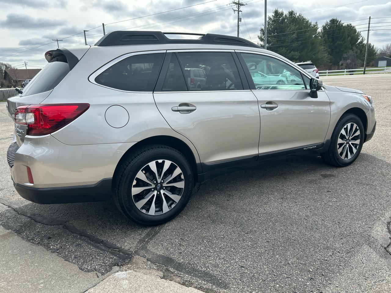 Subaru Outback 3.6R Limited 2015