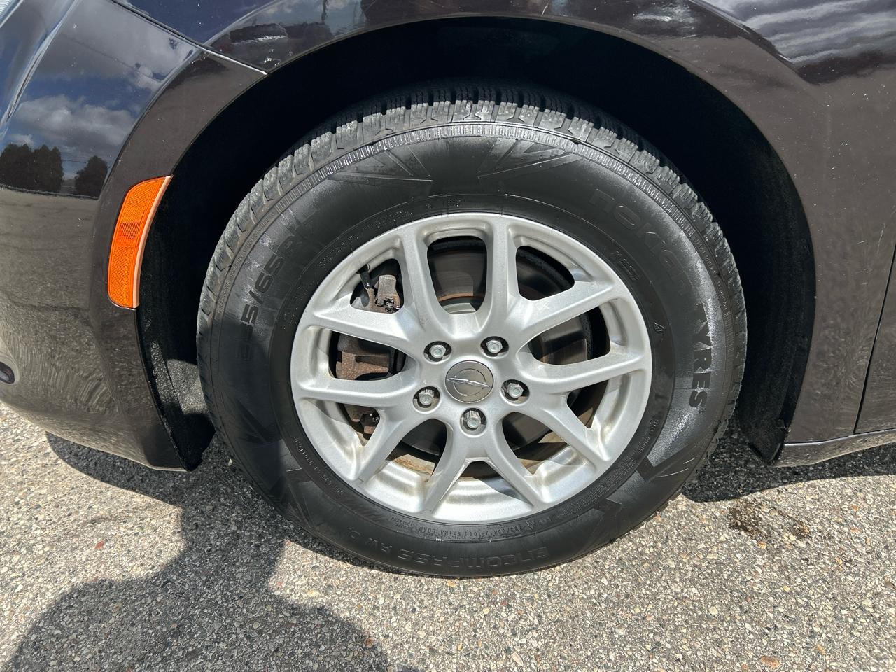 Chrysler Pacifica Touring 2017