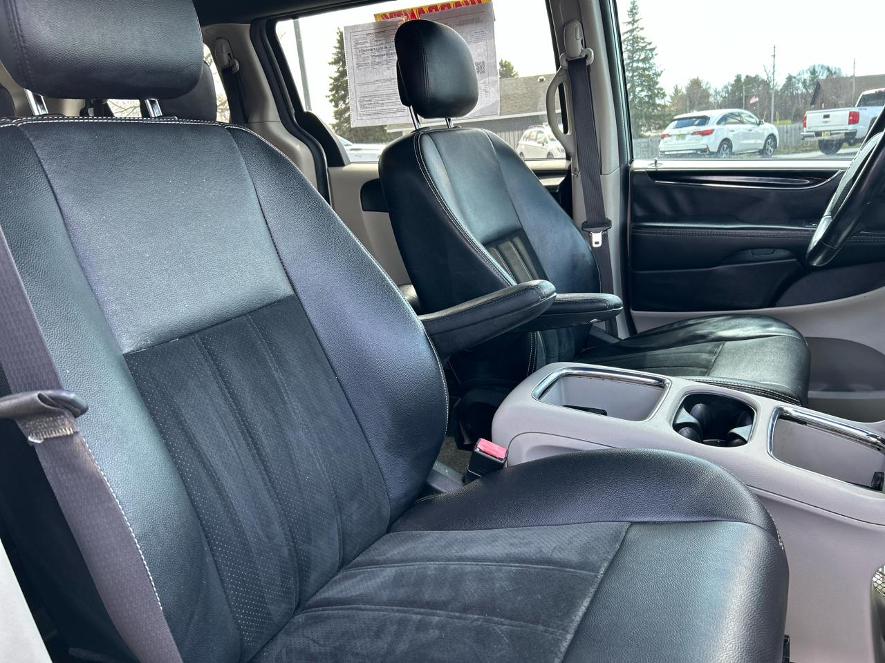 Dodge Grand Caravan SXT 2017