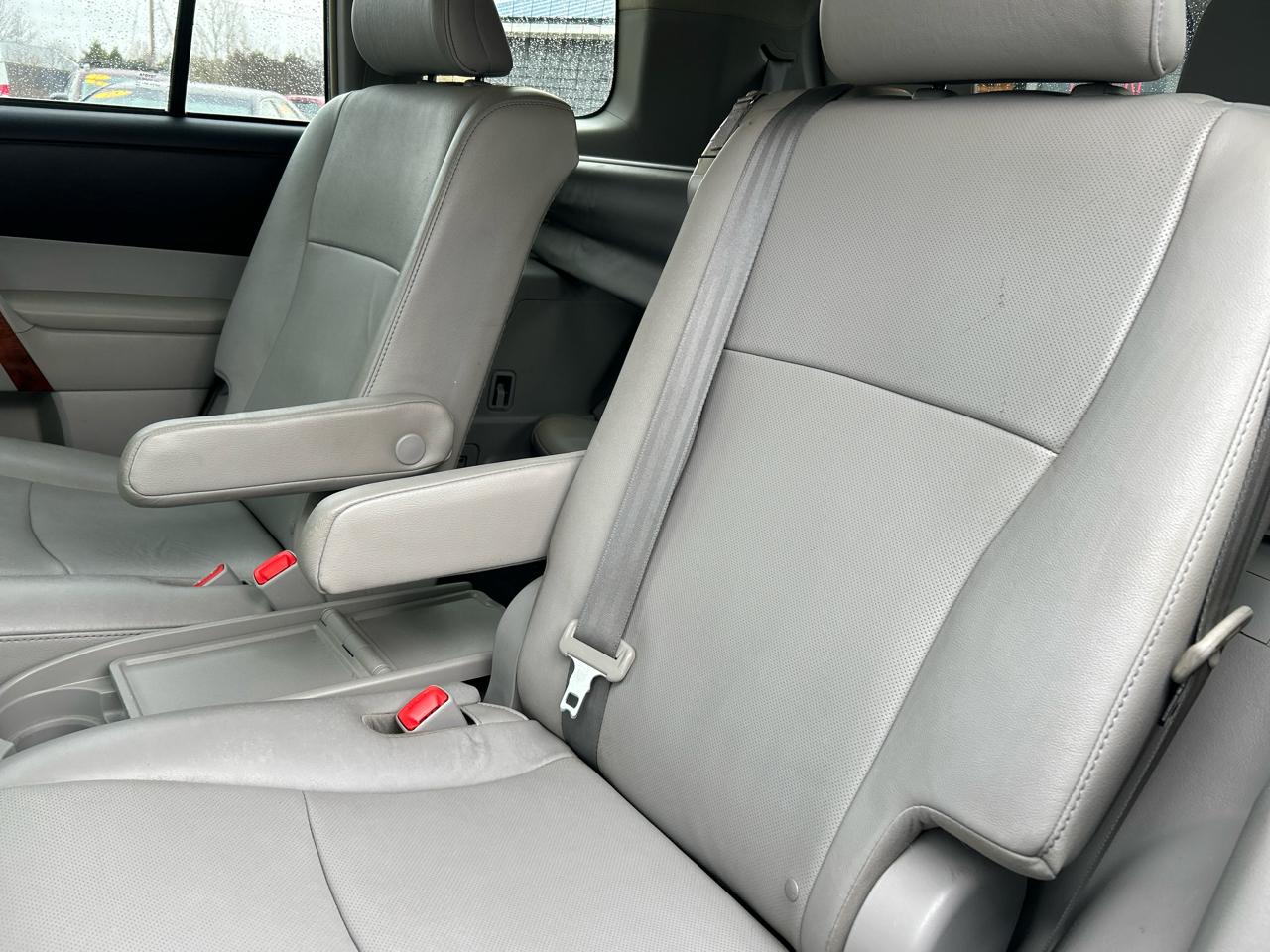 Toyota Highlander Limited 4WD 2012