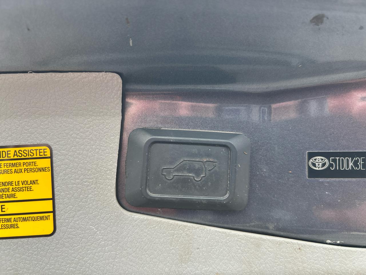 Toyota Highlander Limited 4WD 2012