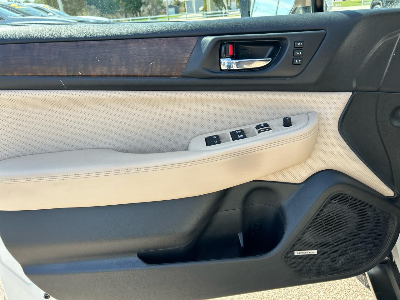 Subaru Outback 2.5i Limited 2015