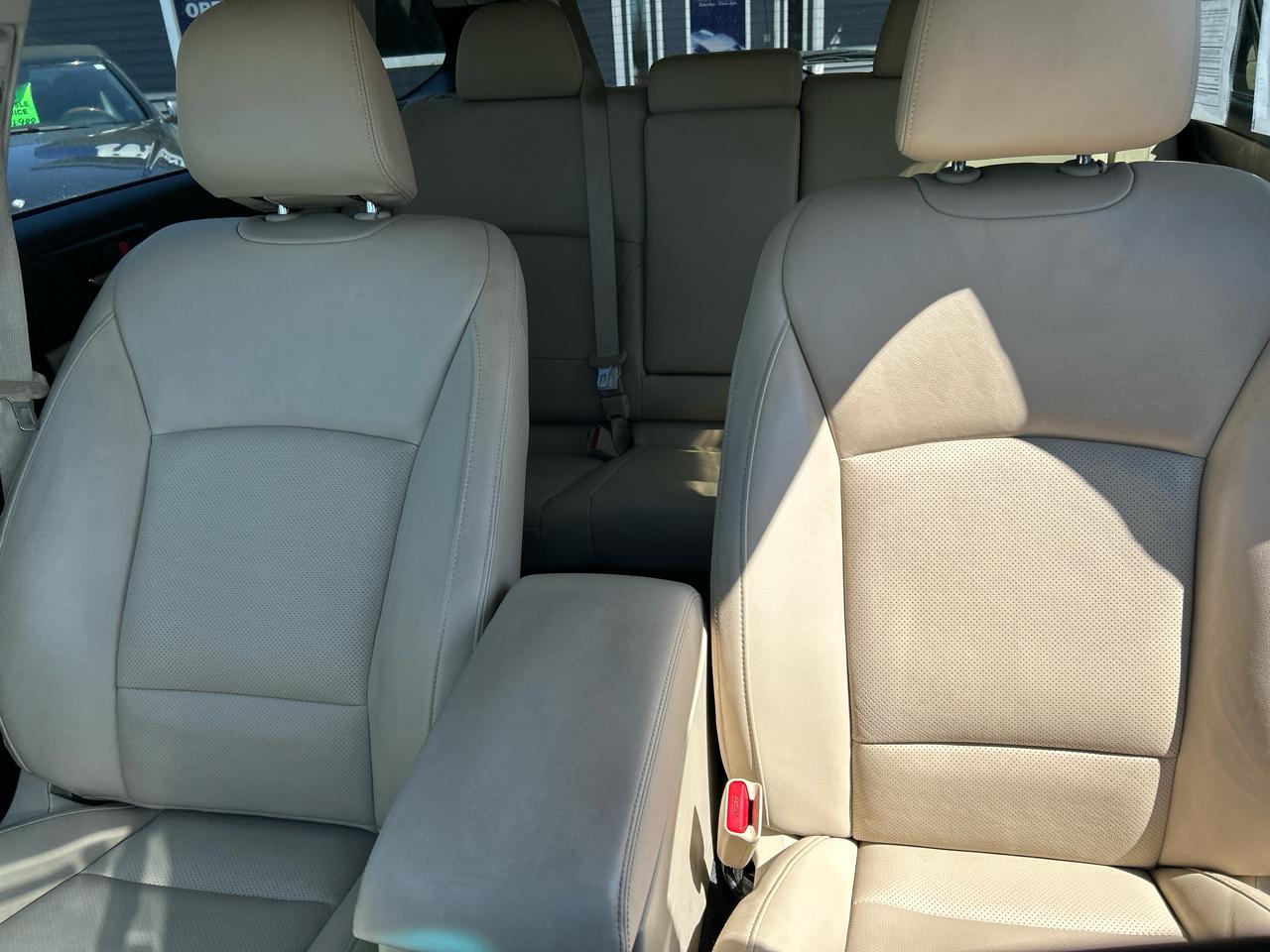 Subaru Outback 2.5i Limited 2015