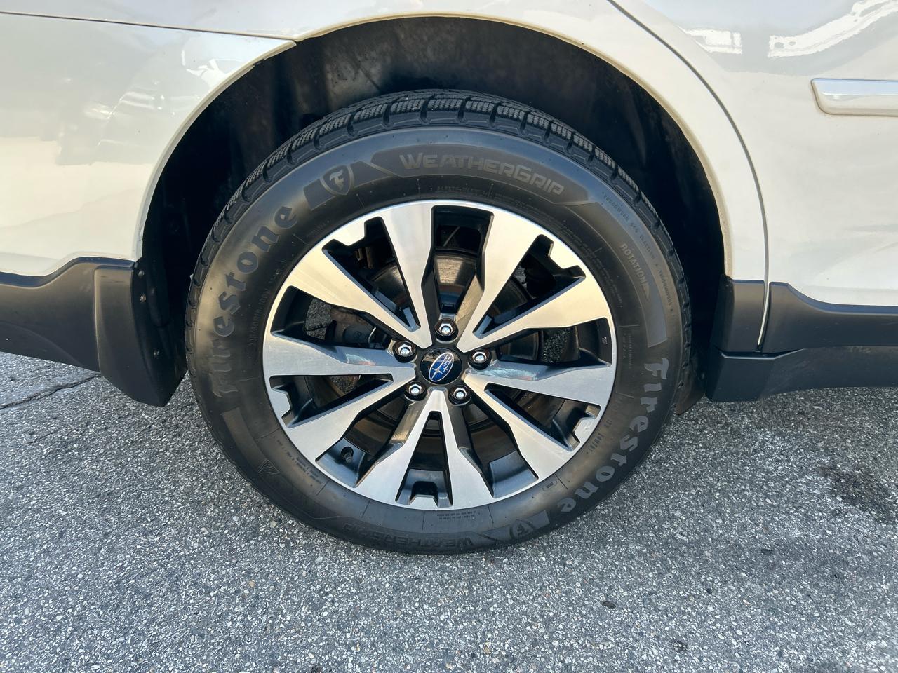 Subaru Outback 2.5i Limited 2015