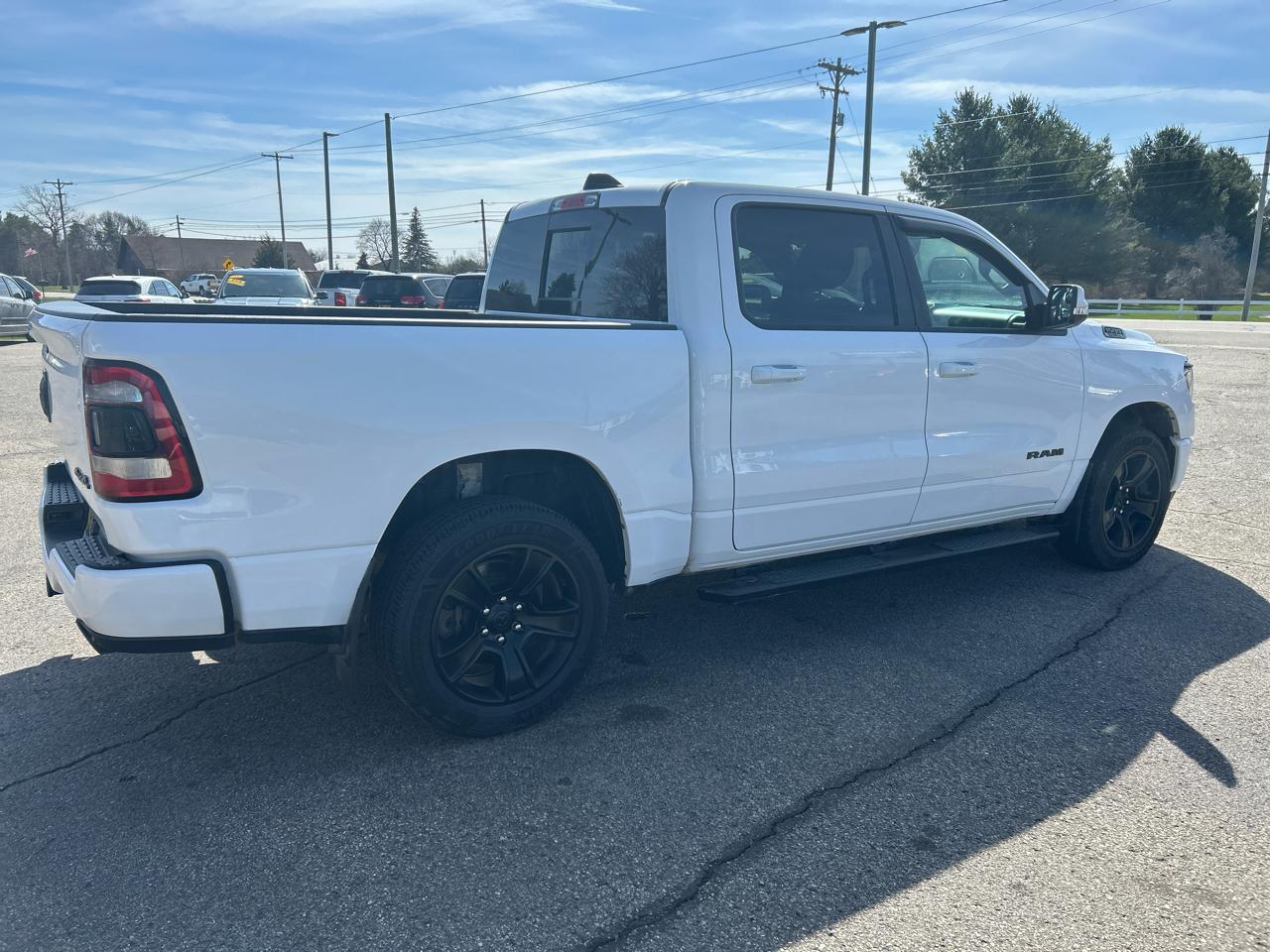 RAM 1500 Big Horn Crew Cab SWB 4WD 2020