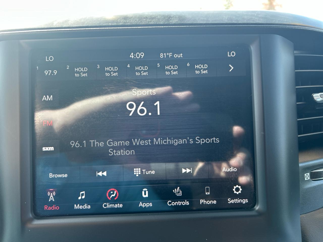 RAM 1500 Big Horn Crew Cab SWB 4WD 2020