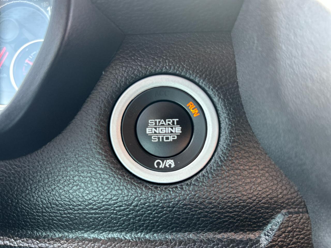 RAM 1500 Big Horn Crew Cab SWB 4WD 2020