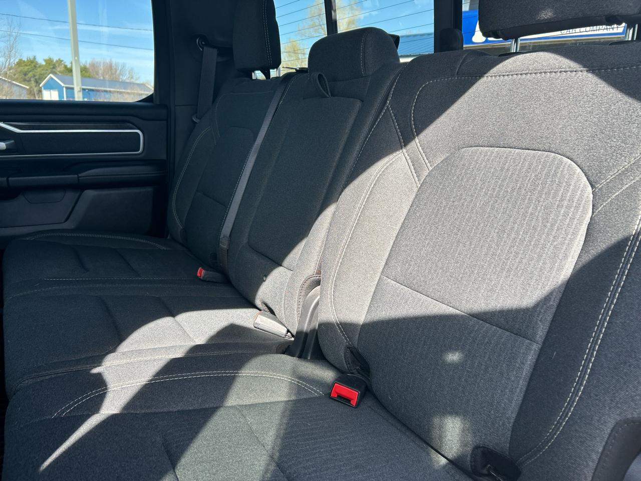 RAM 1500 Big Horn Crew Cab SWB 4WD 2020